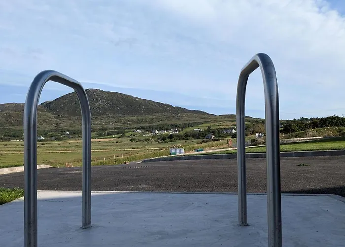 Binion At Houses, Pollan Bay アパート *